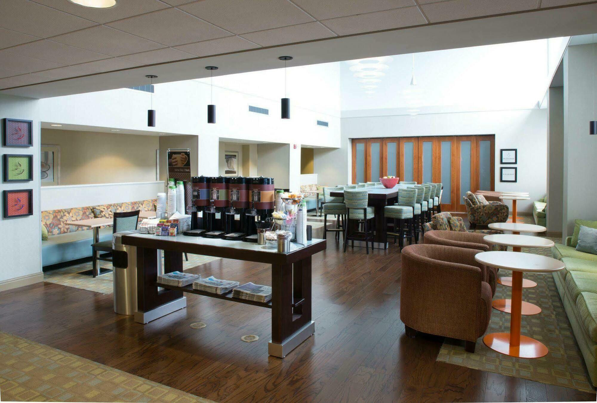 Hampton Inn & Suites Wilkes-Barre Zewnętrze zdjęcie